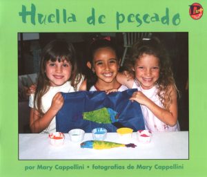 Front cover for Huella de pescado by Mary Cappellini and Mary Cappellini