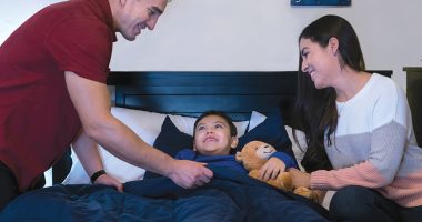 Front cover for Good Night by Barbara M. Flores; Elena Castro; Eddie Hernández