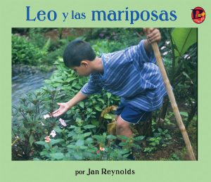 Front cover for Leo y las mariposas by Jan Reynolds and Jan Reynolds