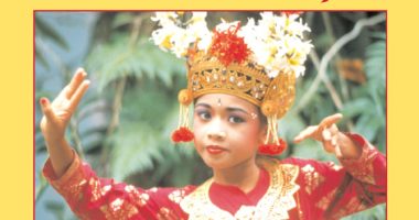 Front cover for Tuti's Play by Jan Reynolds and Jan Reynolds