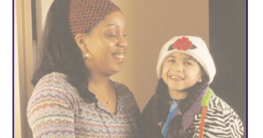 Front cover for Tengo que pedirte algo by Miriam Marx and Patricia Keeler; Francis McCall